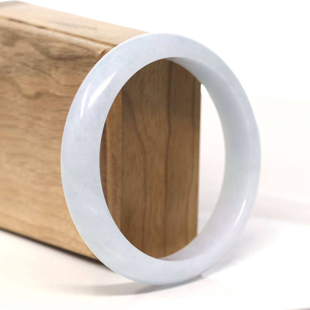 Natural Jadeite Jade Bangle Bracelet (60.9 mm) #T699