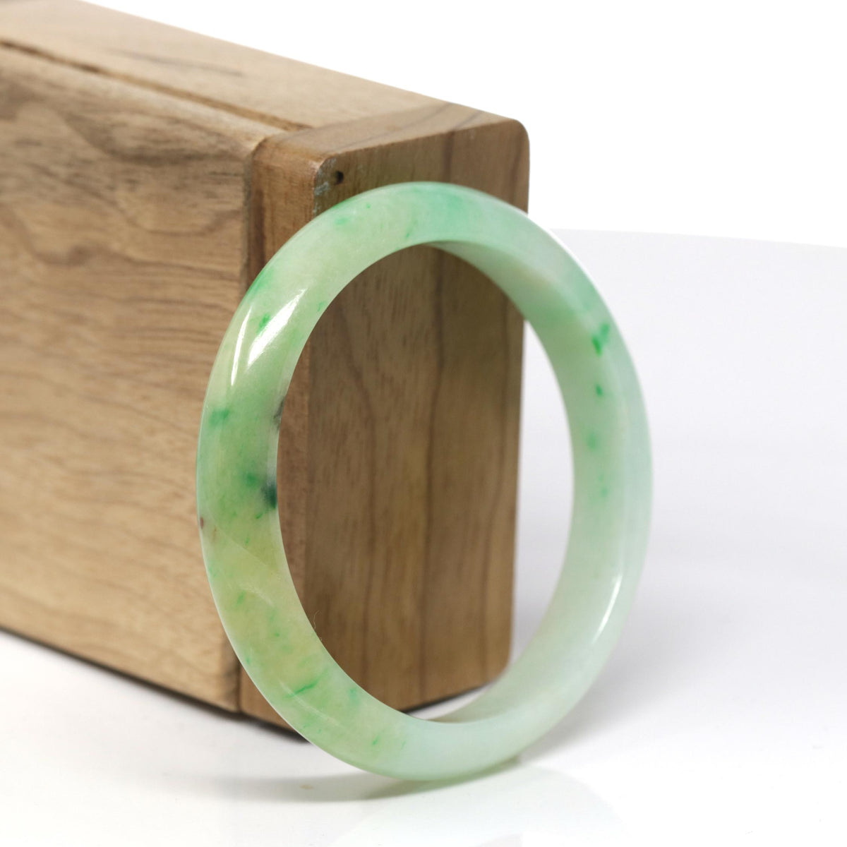 Natural Vibrant Green & Yellow Jadeite Jade Oval Bangle Bracelet (53mm) #442