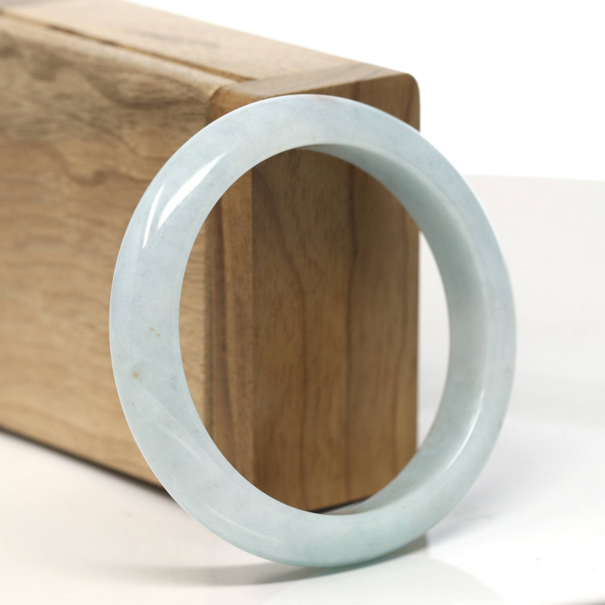 Natural Jadeite Jade Bangle Bracelet (55.6 mm) #T830