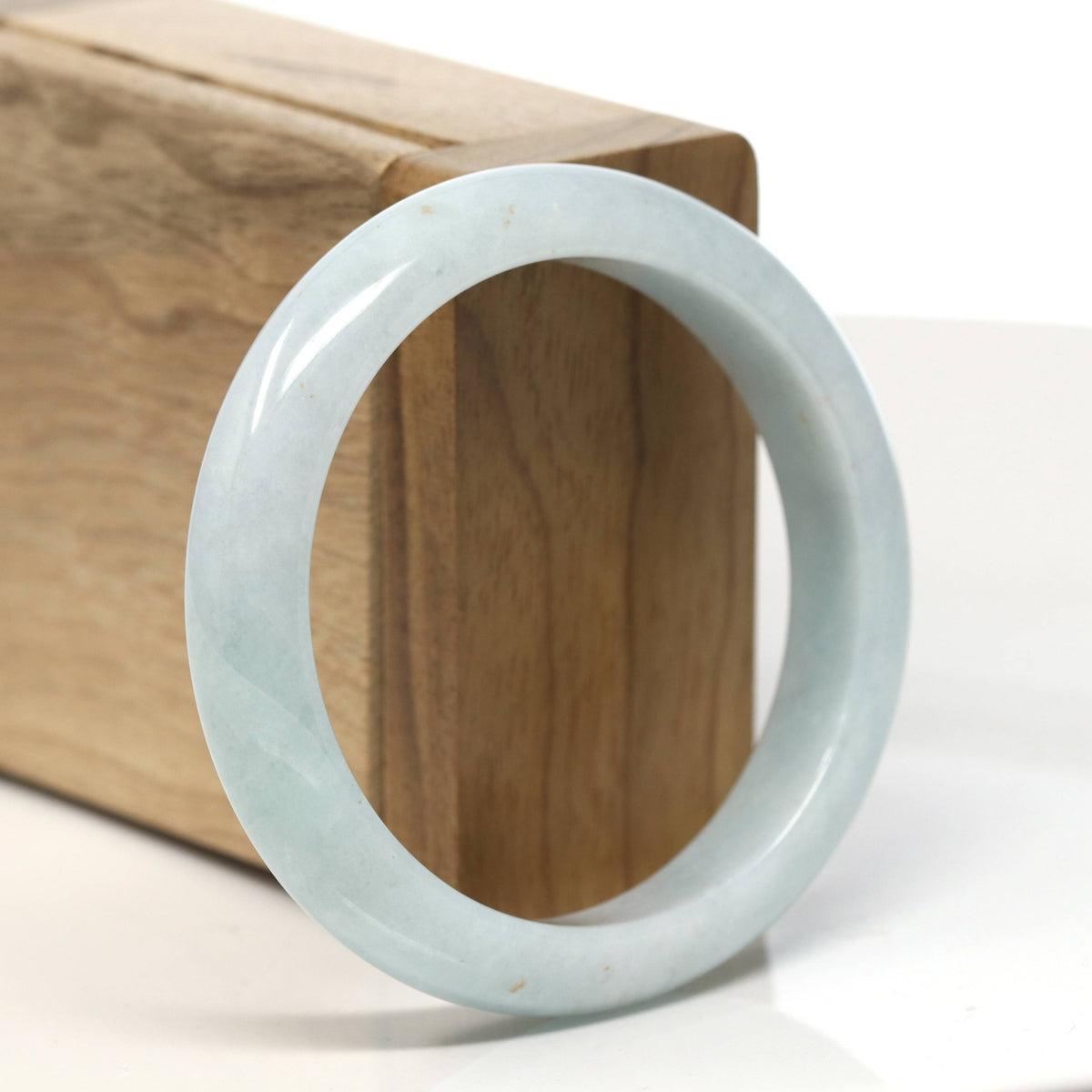 Natural Jadeite Jade Bangle Bracelet (55.6 mm) #T830