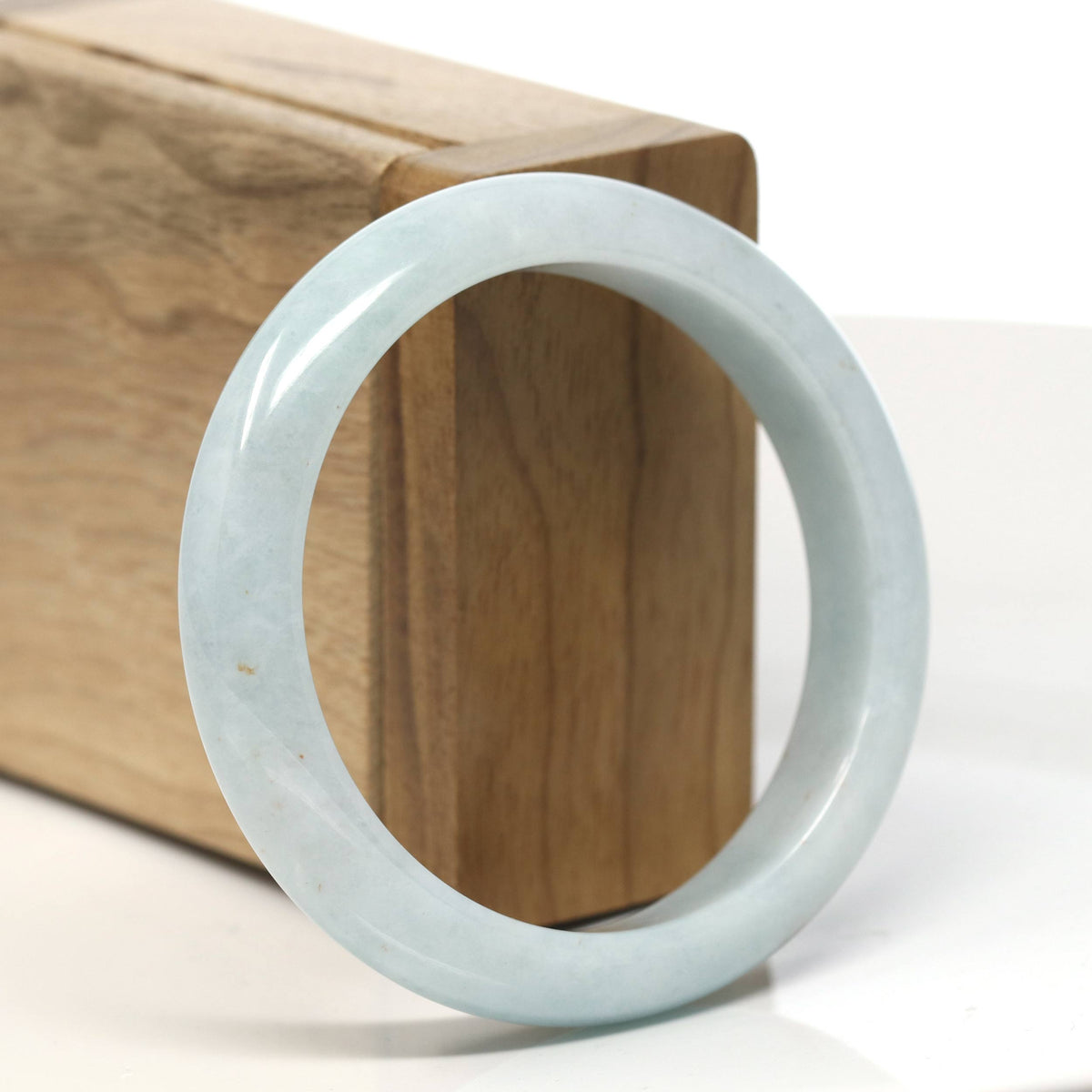 Natural Jadeite Jade Bangle Bracelet (55.6 mm) #T830