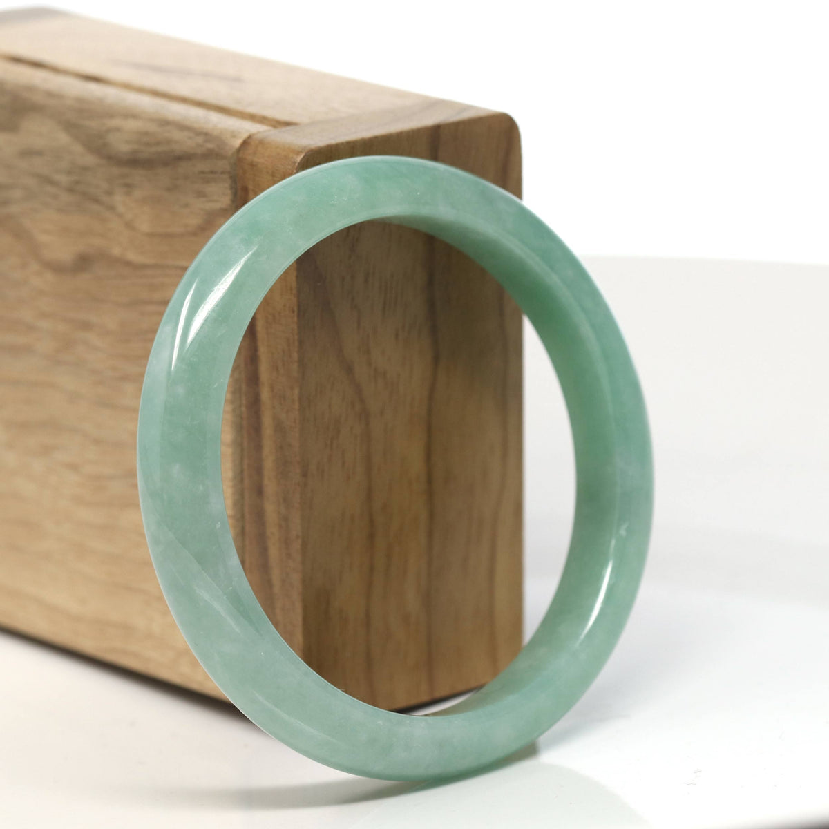 Natural Jadeite Jade Bangle Bracelet (55 mm) #T844