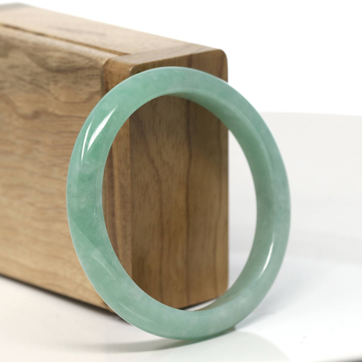 Natural Jadeite Jade Bangle Bracelet (55 mm) #T844