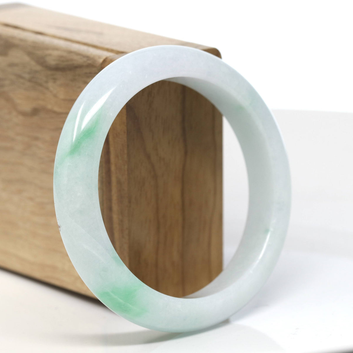 Natural Jadeite Jade Bangle Bracelet (57.1 mm) #T847