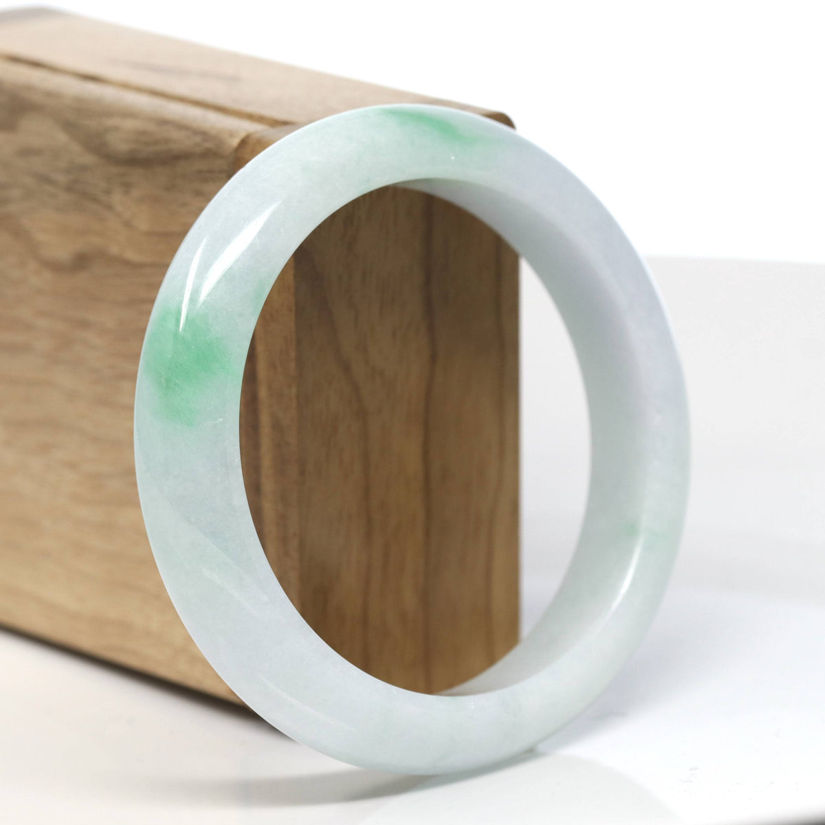 Natural Jadeite Jade Bangle Bracelet (57.1 mm) #T847