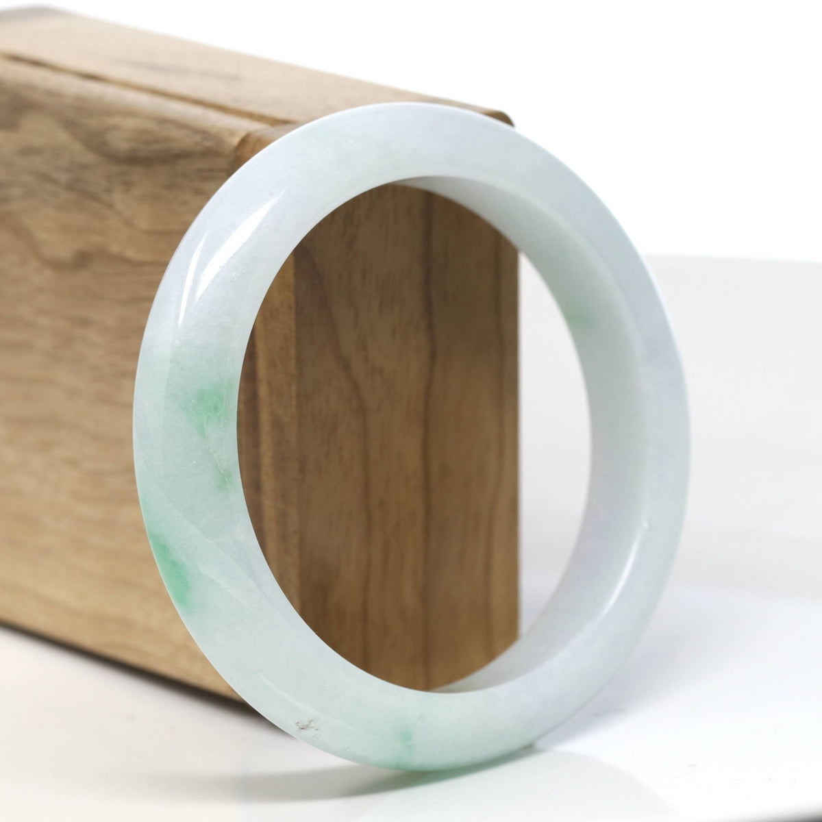 Natural Jadeite Jade Bangle Bracelet (57.1 mm) #T847