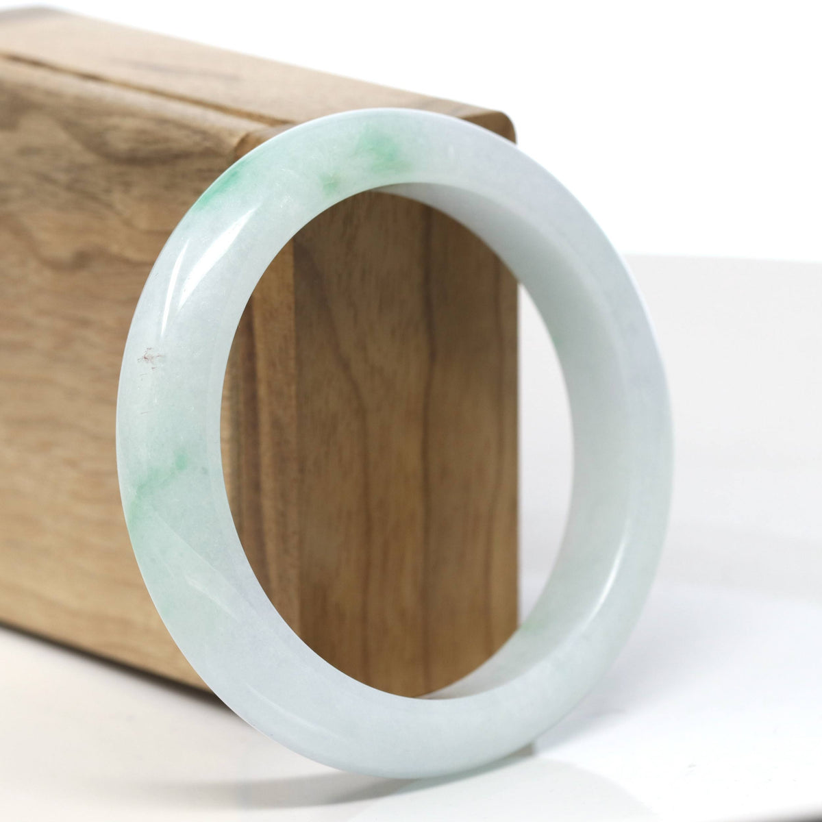 Natural Jadeite Jade Bangle Bracelet (57.1 mm) #T847