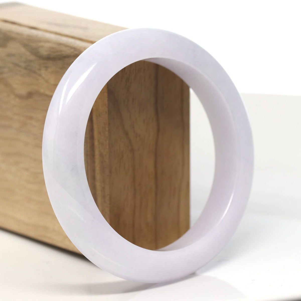 Light Lavender Jadeite Jade Bangle Bracelet (58.3 mm) #T852