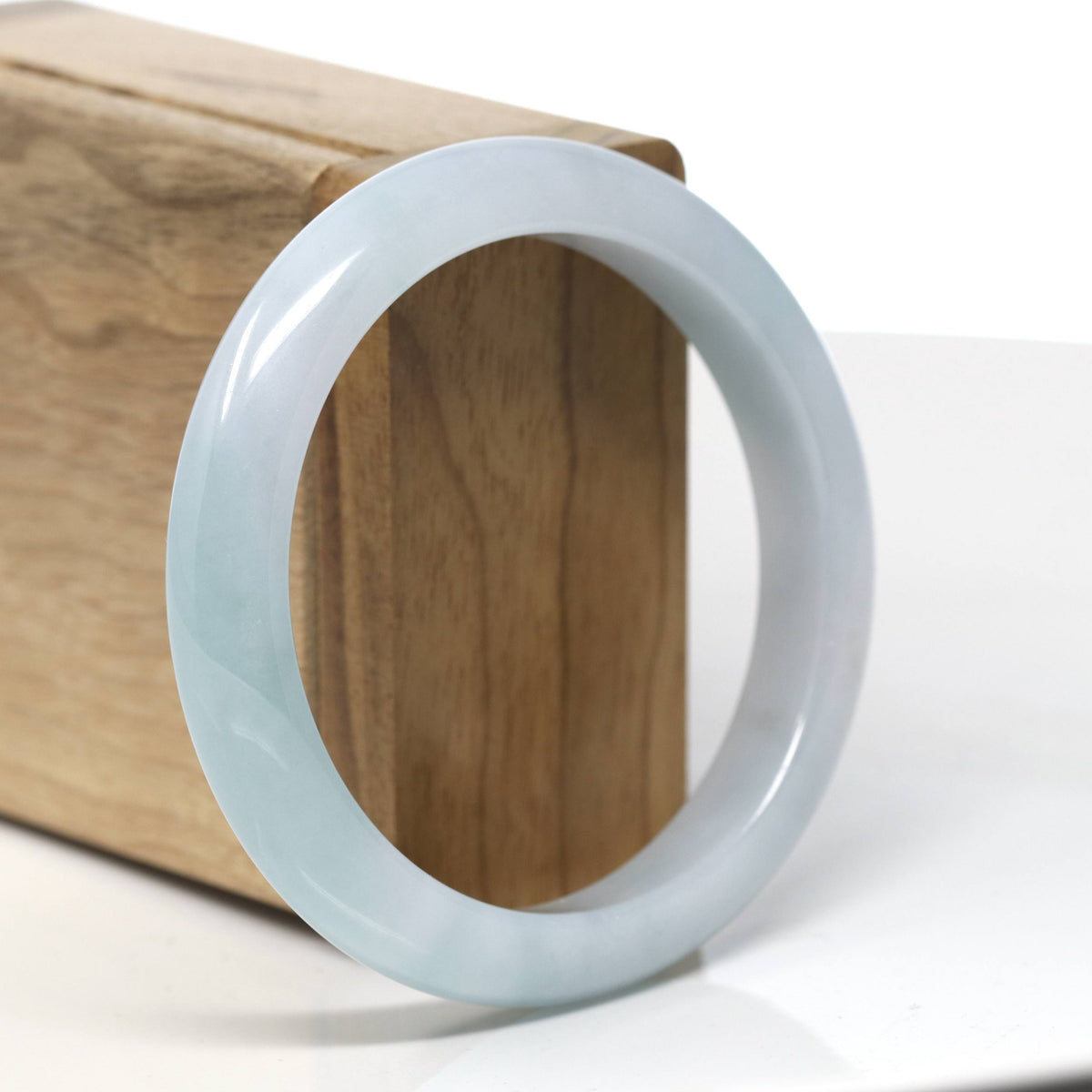 Natural Jadeite Jade Bangle Bracelet (57 mm) #T698