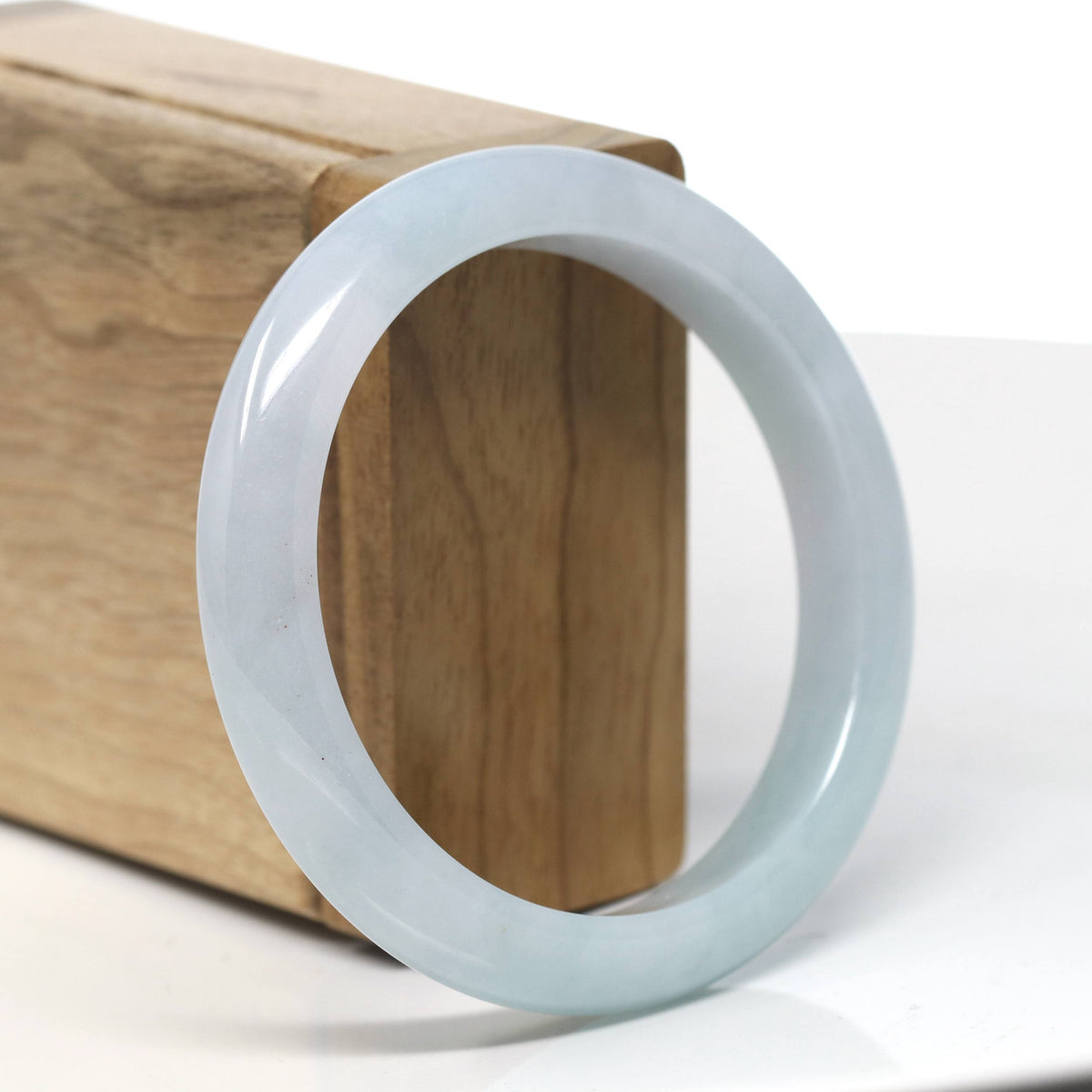 Natural Jadeite Jade Bangle Bracelet (57 mm) #T698