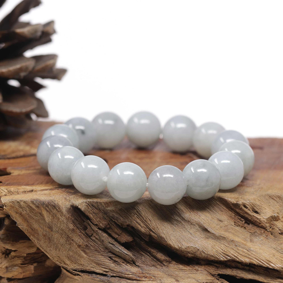 Natural Milk Wuji Jadeite Jade Round Bead Bracelet (13.6mm)