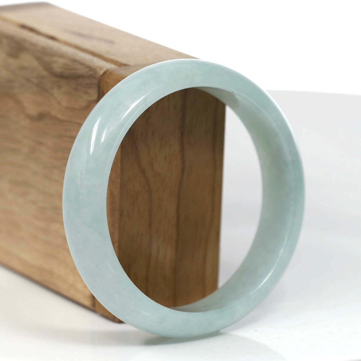 Classic Green Natural Jadeite Jade Bangle (58.93 mm )#T126