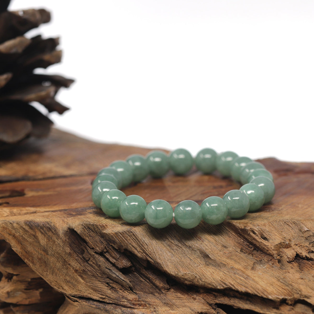 Natural Green Genuine Jadeite Jade Round Bead Bracelet (9mm)