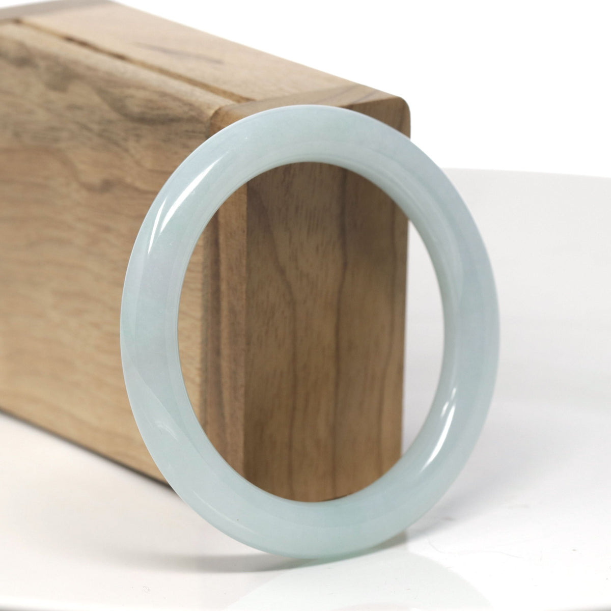 Light Green "Traditional Round" Jadeite Jade Bangle Bracelet (54.4mm) #TT234