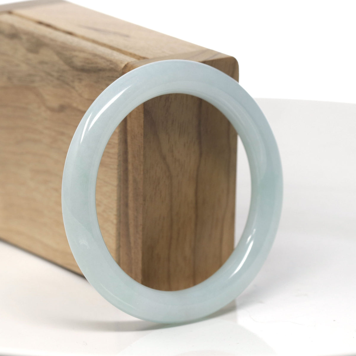 Light Green "Traditional Round" Jadeite Jade Bangle Bracelet (54.4mm) #TT234
