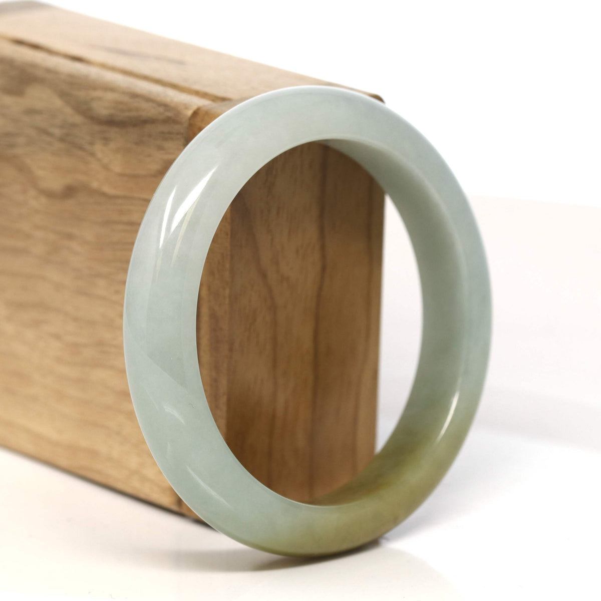 "Classic Princess Half Round" Yellow Jadeite Jade Bangle (56.7 mm) #T427
