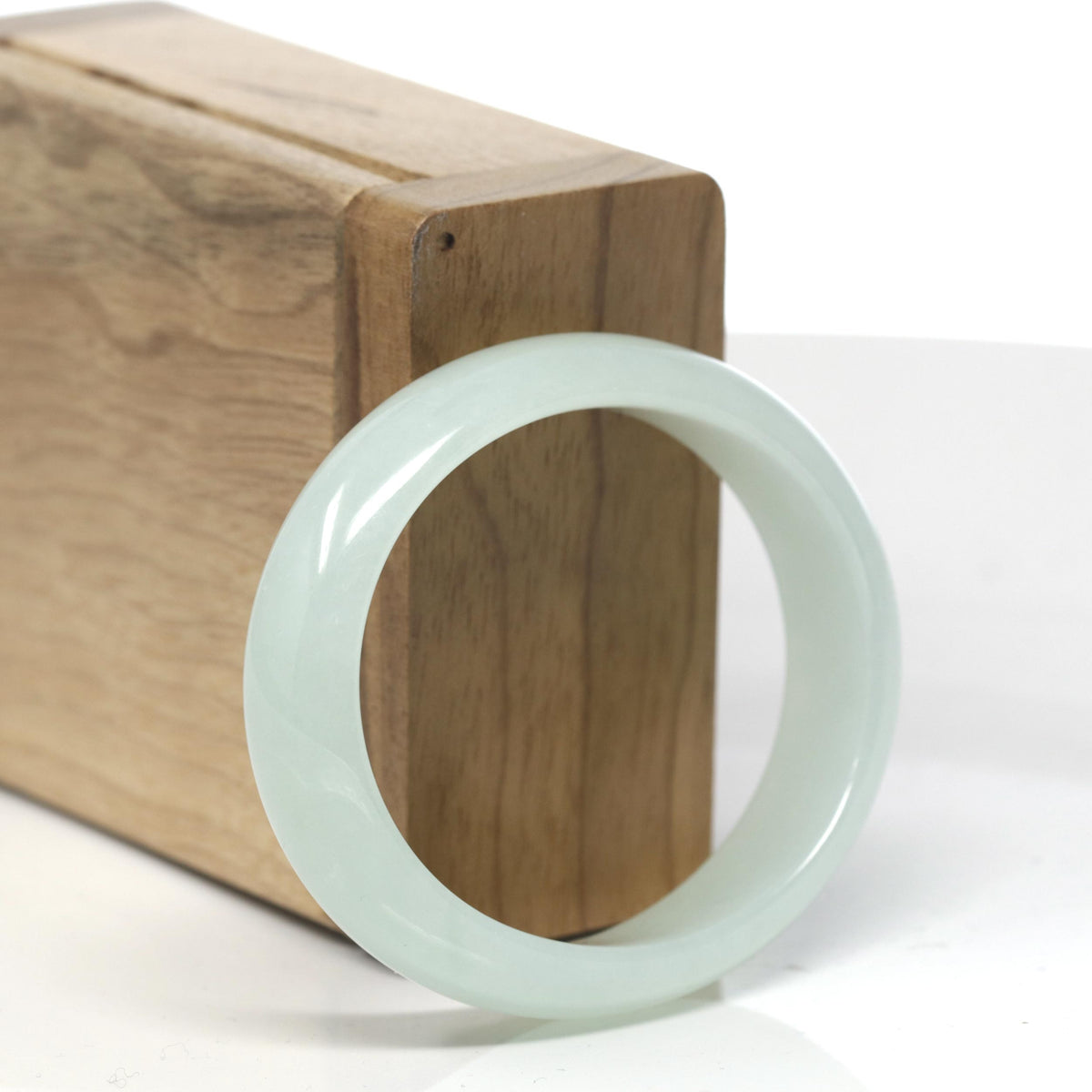 Icy Light Green Jadeite Jade Oval Bangle (52.2mm) #TT300