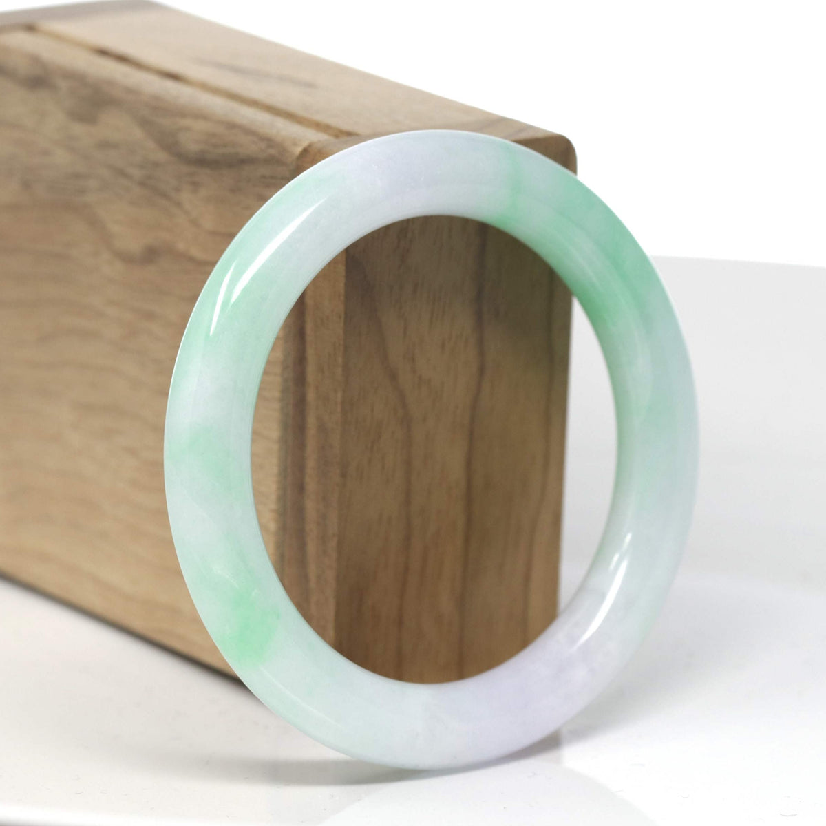 "Moss In Snow" Vibrant Green & White W/ Light Lavender Patch "Traditional Round" Jadeite Jade Bangle Bracelet (53.5mm) #TT344